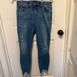 Lucky Brand Blue Ankle Cropped Jeans Distressed